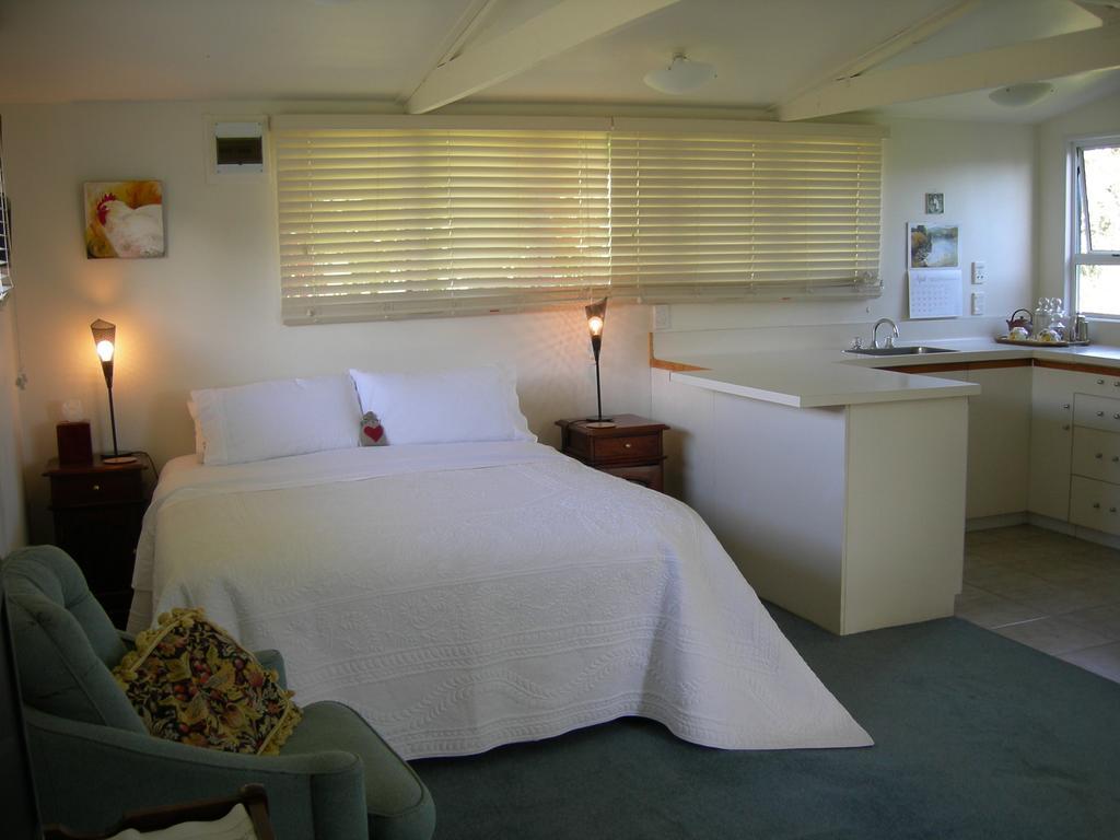 L'Abri Bed And Breakfast Akaroa Exterior foto